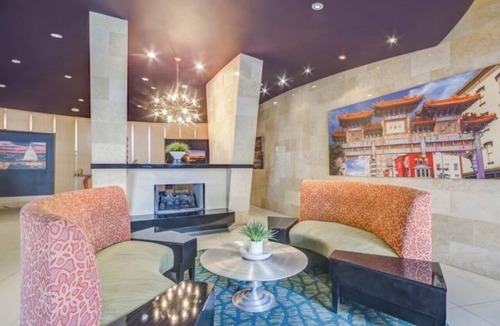 Chinatown Apartment | Exceptional Location - Downtown DC, Walk to Shops, Rooftop Pool, Jacuzzi, Gym