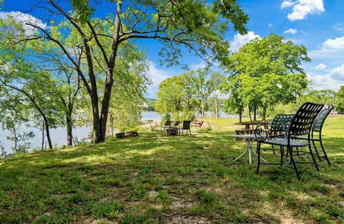 Big Cedars House | Experience Dockside Living on Table Rock Lake w/Easy Walk-In Access, Dog-Friendly & Free Tickets