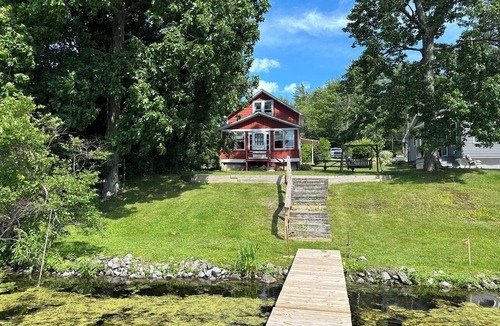 Rotterdam Junction Cabin | Experience summer on beautiful Ballston Lake at this stunning waterfront retreat