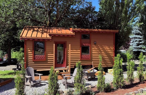 Idleyld Park House | Fairytale Cabin in Umpqua National Forest