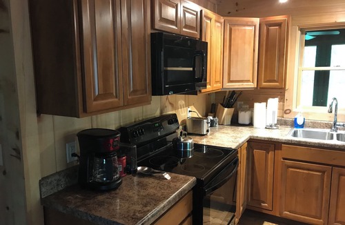 Carroll Valley Cabin | Fall will be here before you know it! Crackling fires await you at this hideaway