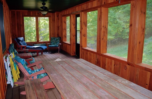 Carroll Valley Cabin | Fall will be here before you know it! Crackling fires await you at this hideaway