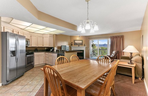 Pigeon Forge Resort | Family-Friendly Condo w/Resort Indoor & Outdoor Pools, 3 Hot Tubs, WiFi & More!
