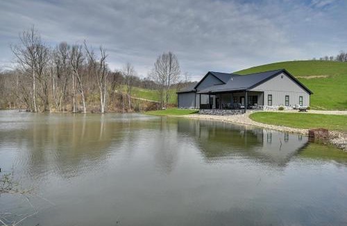 Somerdale House | Family Retreat w/Fire Pit & Yard in Mineral City