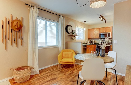 Redmond House | Fantastic Single Level Retreat, Pet Friendly, Near Downtown Redmond, Fenced Yard, AC, Washer/Dryer