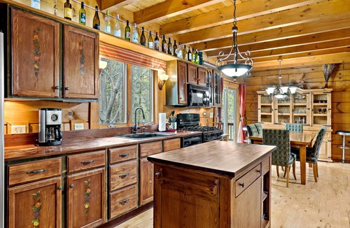 Lake Lure Cabin | Fire Pit, Rocking Chair Porch, Private, Log Cabin - The Enchanted