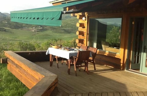 Steamboat Springs Cabin | Forever Views Secluded Mountain Top Log Cabin 5 m from Stmbt for 30 Day Rental