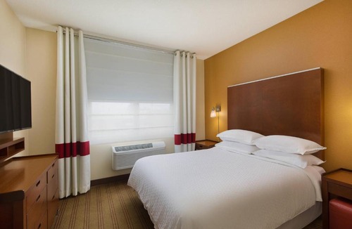 Wilkes East Hotel | Four Points by Sheraton Portland East