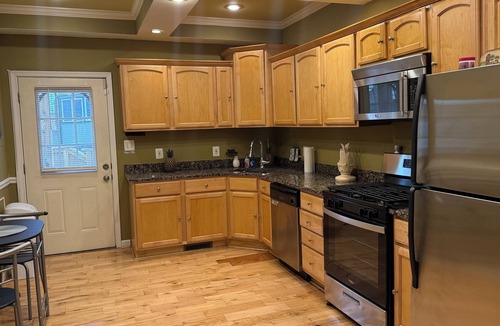 Downtown Baltimore House | Free Parking, Walking Distance, Camden Yards, M&T Stadium, U of MD, Convention
