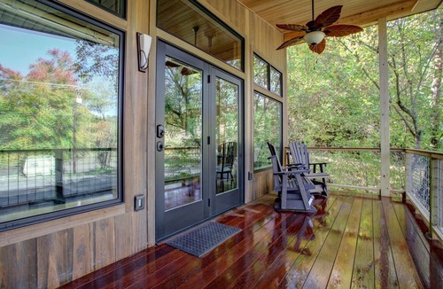 Marshall House | French Broad Chalet | Private Chalet on the French Broad River