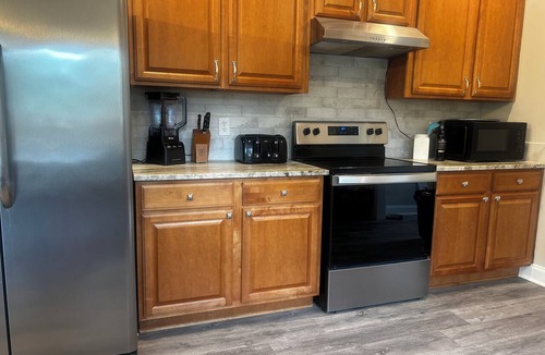 Littleton House | FRESHLY RENOVATED! Premium Waterfront 5BDR/3.5BA w/Boat House, Kayaks, more!