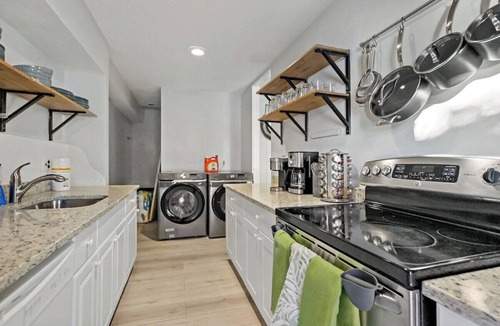 Georgetown Bed & Breakfast | Georgetown 6BR | Waterfront, 3 Balconies