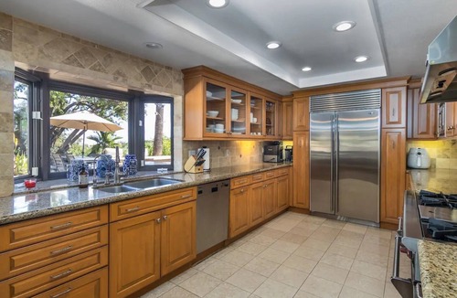 Los Angeles Villa | Gorgeous unique villa W/pool, spa & SWEEPING view