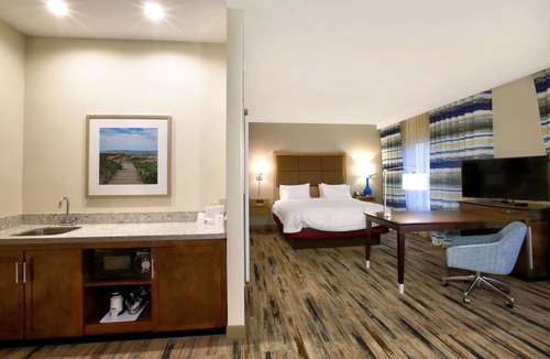 Aberdeen Hotel | Hampton Inn & Suites Baltimore/Aberdeen