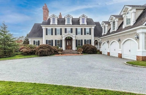 Water Mill House | Hamptons Oasis 7Bed/7.5 Bath w Pool, Hot Tub and Tennis