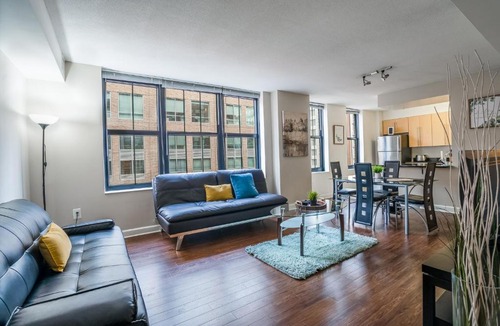 Baltimore Apartment | Heaven On Baltimore at Harborfront