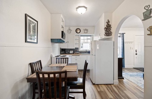 Old Bend Condo | Historic Drake Cottage! Across from Mirror Pond. Heart of Bend, Walk to Downtown, Shops/Dining
