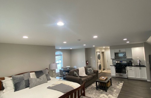 Stillwater Apartment | Holcombe Loft - Studio Apartment in Historic Stillwater MN