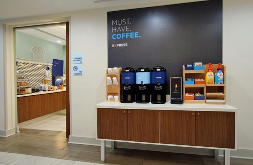 Shakopee Hotel | Holiday Inn Express Hotel & Suites Shakopee by IHG