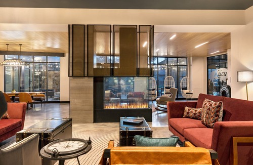Silverthorne Hotel | Hotel Indigo Silverthorne by IHG