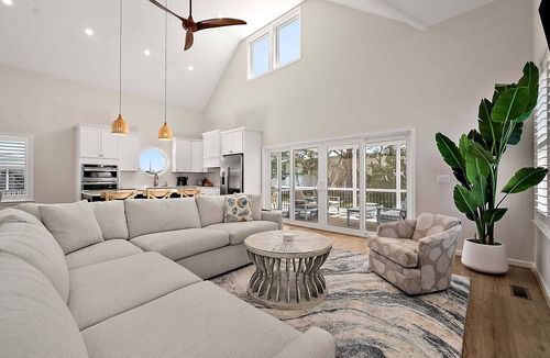 Montego Bay House | House-4 Bdrm-3Bathrm-Screened&OpenPorch
