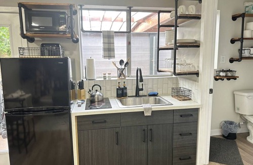 Del Aire House | Immaculate and unique private unit near LAX and the beach!