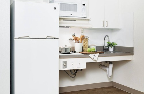 Roswell Apartment | InTown Suites Extended Stay Atlanta GA - Roswell/Alpharetta