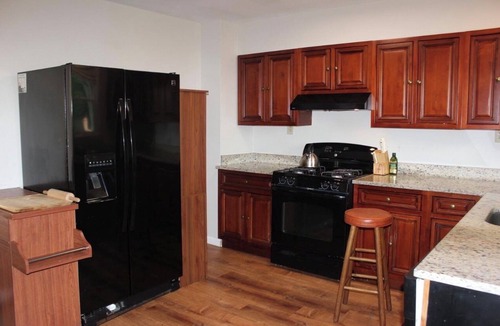 Lanham House | Inviting Lanham Suite - Quiet and Close to DC!