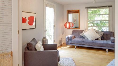West Eugene House | Jackson Star, A Modern Mid-Century Dream near University of Oregon