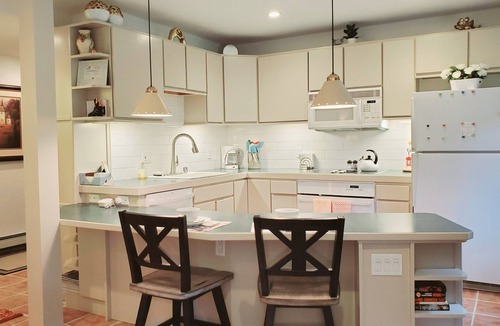 Vail Condo | July 25-29 only 190/nt plus VRBO fees n taxes Close to Ford Park
