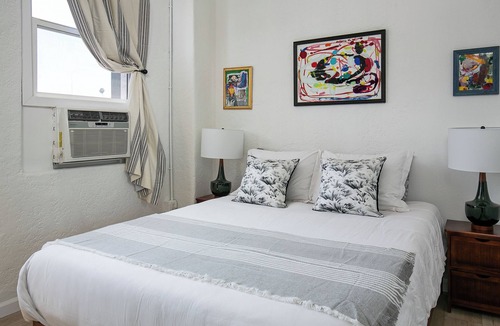 Westlake Hotel | LA Stays with a Touch of Glam