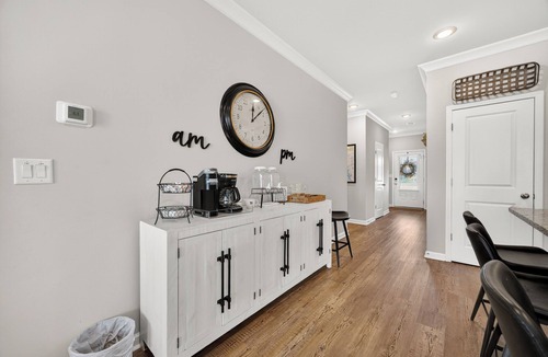 Eatonton Condo | Lake Oconee Lakefront w/Pool, Kayaks & Games