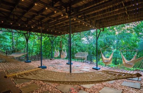 Springdale House | Lake View/Massage Chair/Skiball/Darts/shuffelboard/foosball
