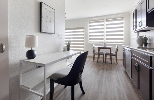 Johnstown Apartment | Landing | Beautiful 1BD, Yoga Studio, Gym