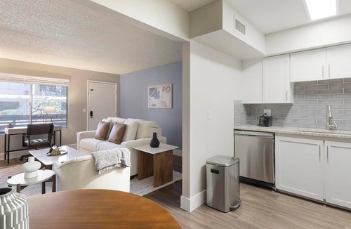 Rancho Oakey Apartment | Landing | Beautiful 1BD, Gym