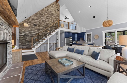 Lake Norman of Catawba House | Luxe Lakefront Lodge w/Pool, Hot Tub, Theater & Private Dock | Sleeps 21