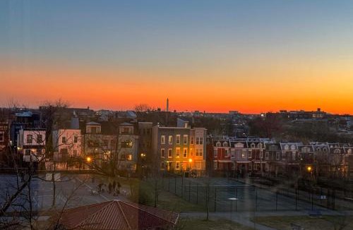 Park View House | Luxe NW DC Condo w/Rooftop Deck: .7 Mi to Howard