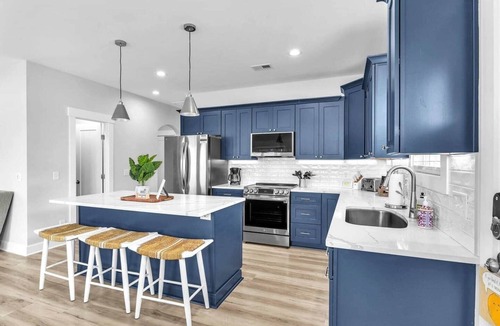 Wilmington Beach House | Luxury 5BR Beach Home with Pool + Steps to Beach + Sleeps 14