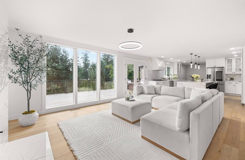 Gresham Villa | Luxury 7BR Villa with Pool, Hot Tub, Sauna, Gym & Billiard