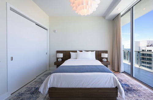 Singer Island Hotel | Luxury Beachfront Fully Furnished Penthouse in Singer Island!