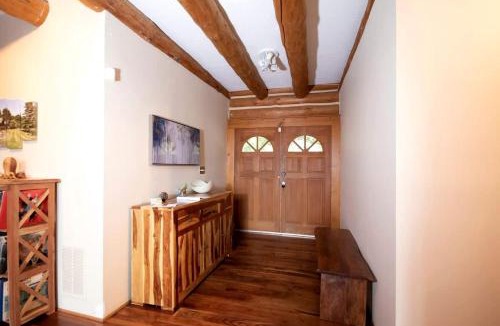 Millville House | Luxury Montana-Style Log Estate with Private Vineyard & Spa Near Purcellville, VA