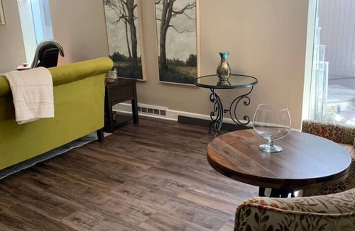 Oakwood Historic District House | Luxury Spa Suite on 3rd