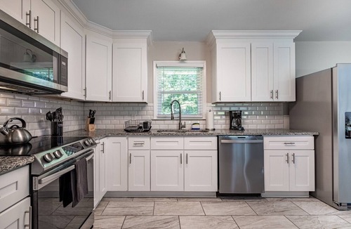 Marietta House | Marietta! Near the Square, Pets & Long stays ok. Entire home