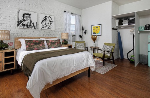 Westlake Hotel | Modern LA Studio Steps from DTLA