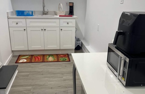 Baldwin Harbor Apartment | Modern, Newly Developed Studio