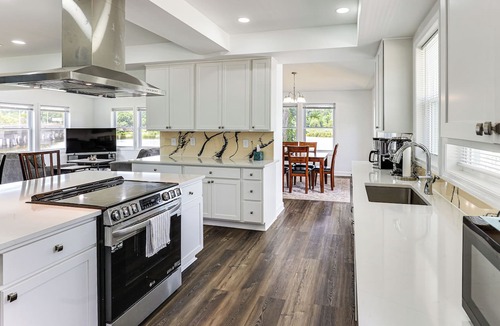 Deale House | Modern Waterfront Home w/Dock & Views in Deale
