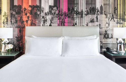 Rosslyn Hotel | Near DC Monuments | Fitness Center + On-Site Dining