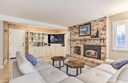 Englewood House | Near Shops & Eats! Centennial Home w/Sunroom