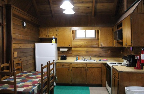 Lansing House | New River Gorge Cabins-The Gathring Place