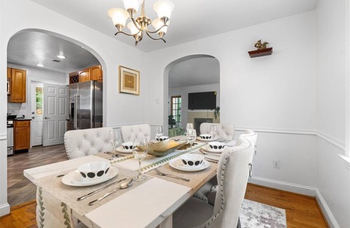 Lyon Park House | Newly active beautiful 5-bedroom house in a prime location near DC